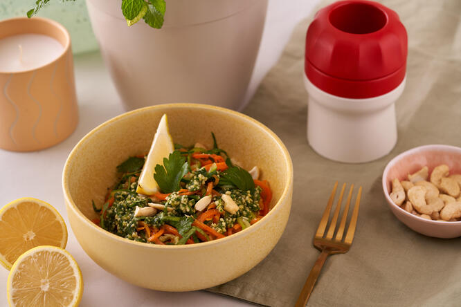 Tupperware Grøntsagsspaghetti  med cashewpesto 